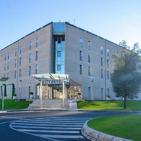 City Hotel Podgorica Exterior photo