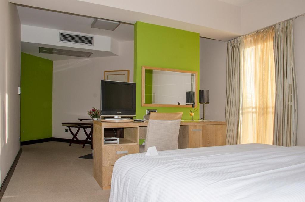 City Hotel Podgorica Room photo